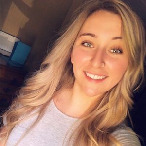 Meet your Posher, Gabrielle